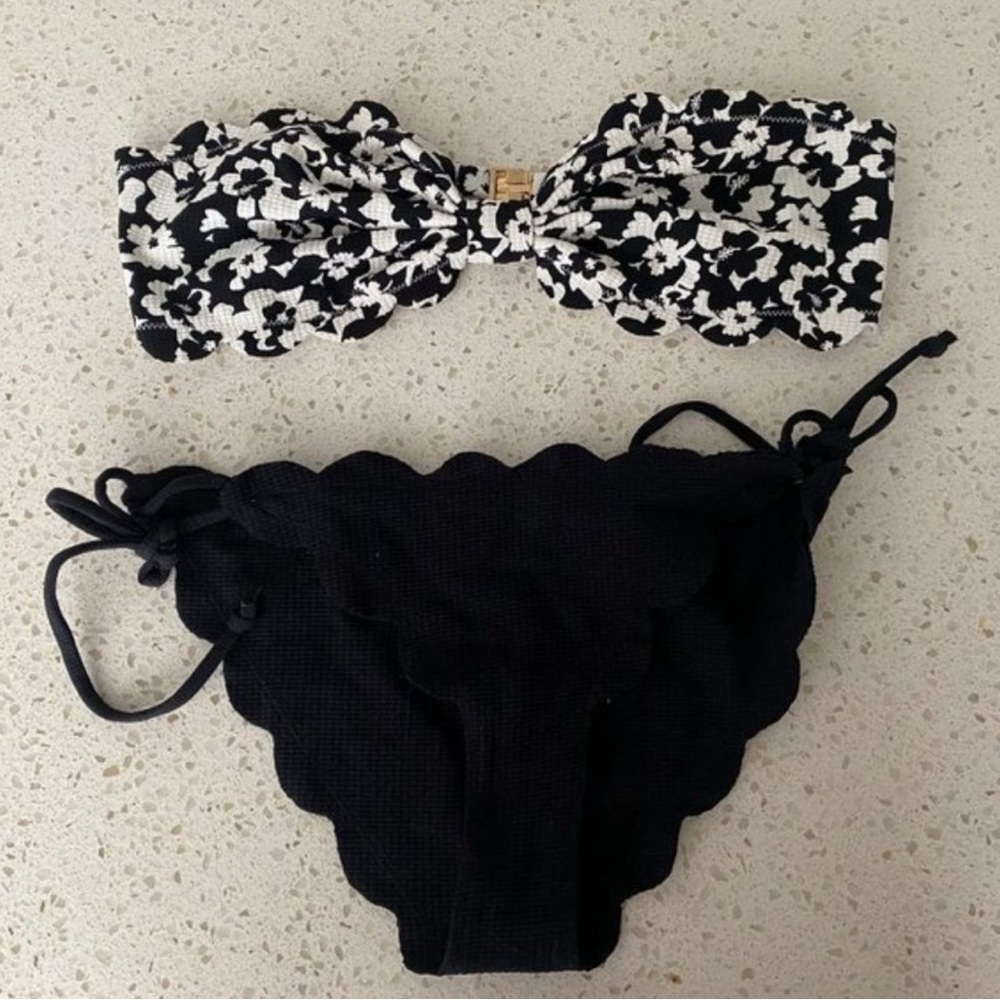 Marysia Black and White Scalloped Bikini Set - Top and Bottoms
